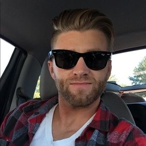 Meet your Posher, Kyle